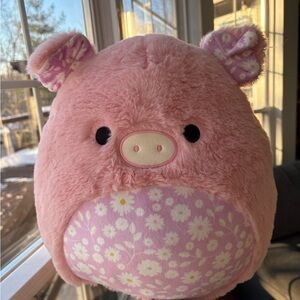 Peter the pig fuzzamallow squishmallow NWOT 12in easter edition floral belly